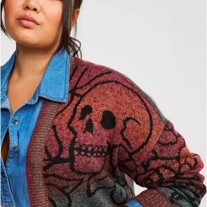 ❤️Torrid skull cardigan 💀